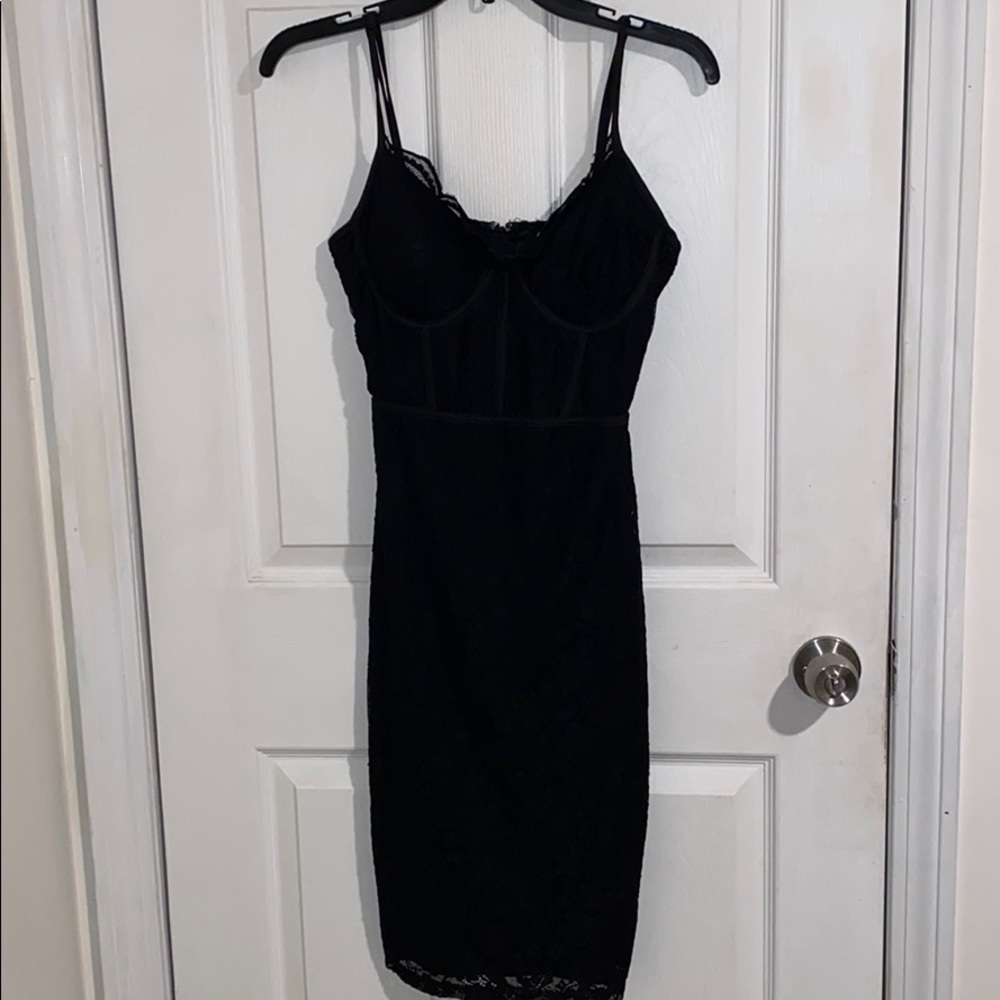Floral bodycon spaghetti strap dress